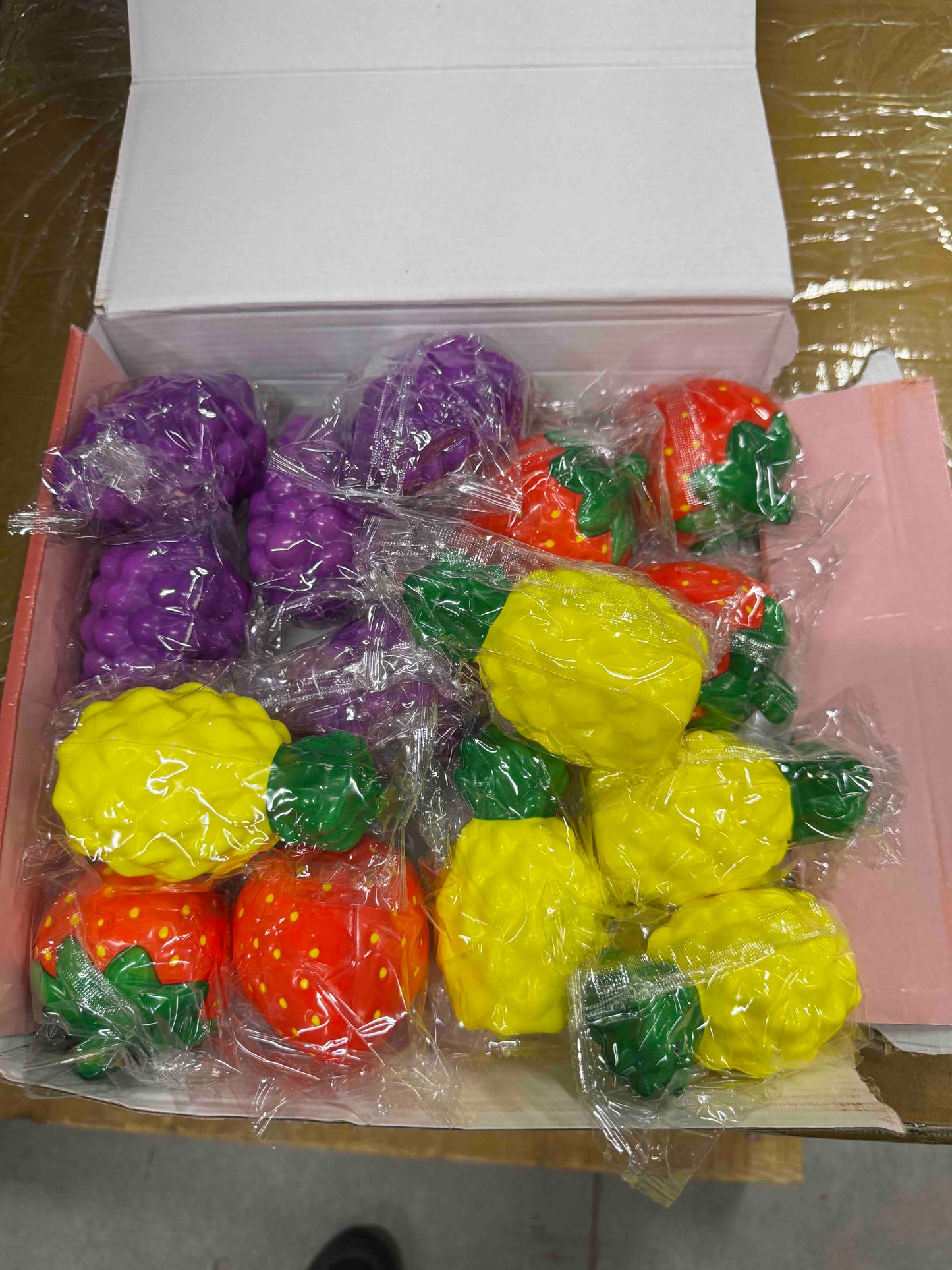 GNIOTKA OWOCE MIX FRUIT SQUISHY