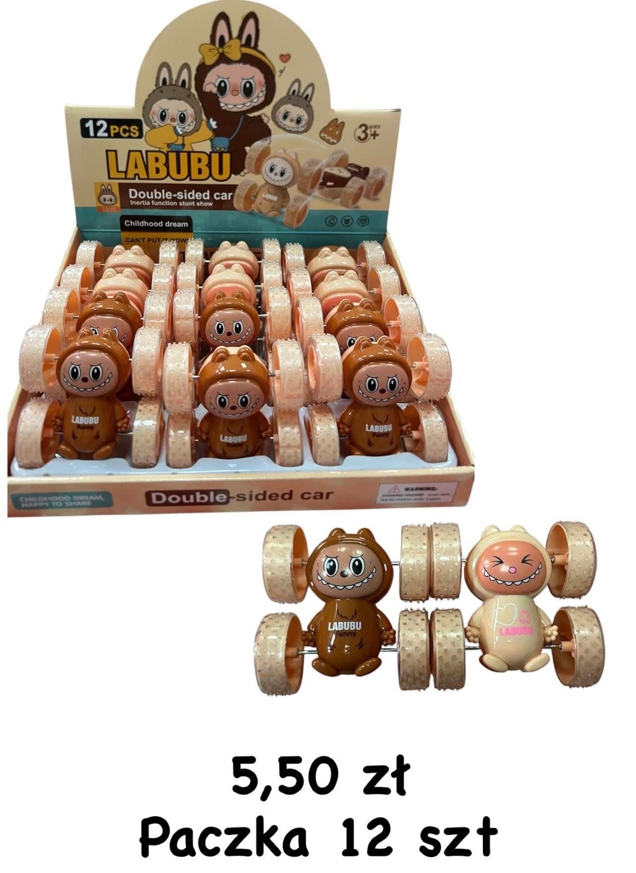 SAMOCHÓD Z LABUBU