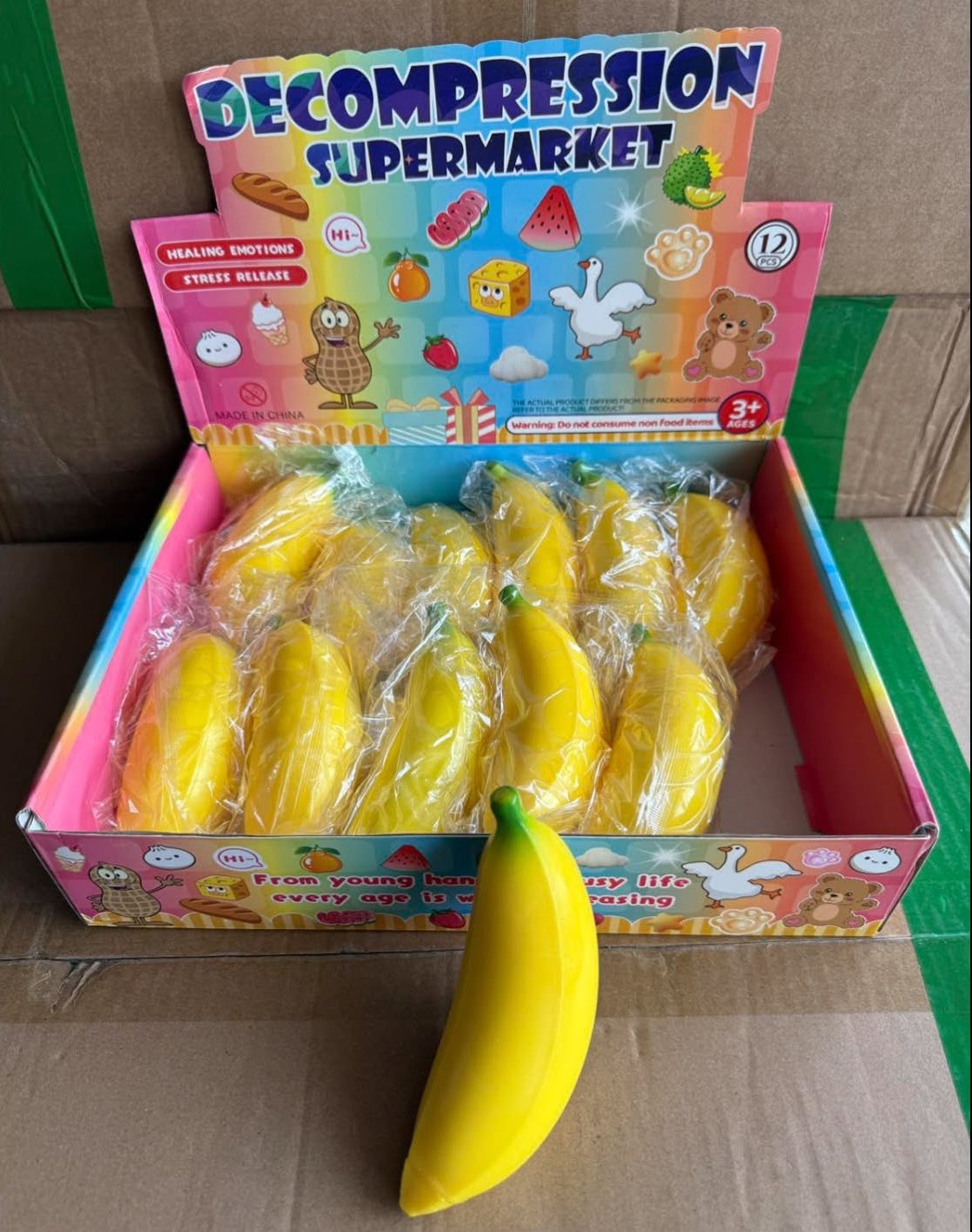 GNIOTKA BANAN FRUIT SQUISHY
