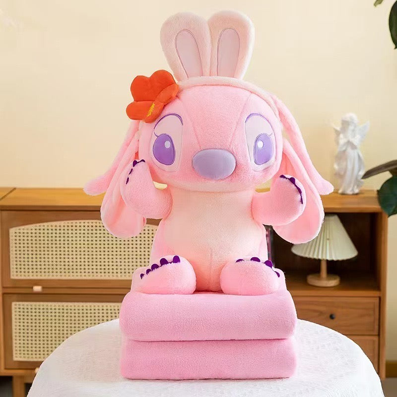 MASKOTKA STITCH Z KOCYKIEM