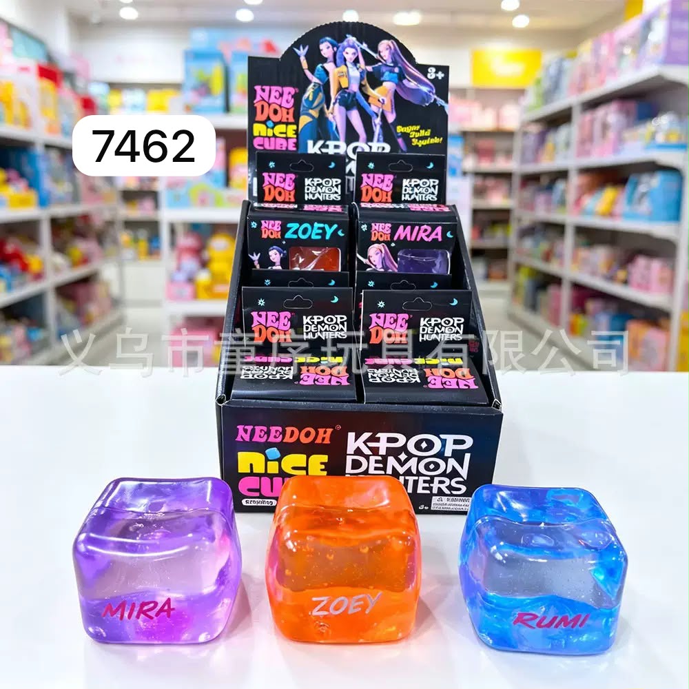 GNIOTKA NEEDOH KPOP