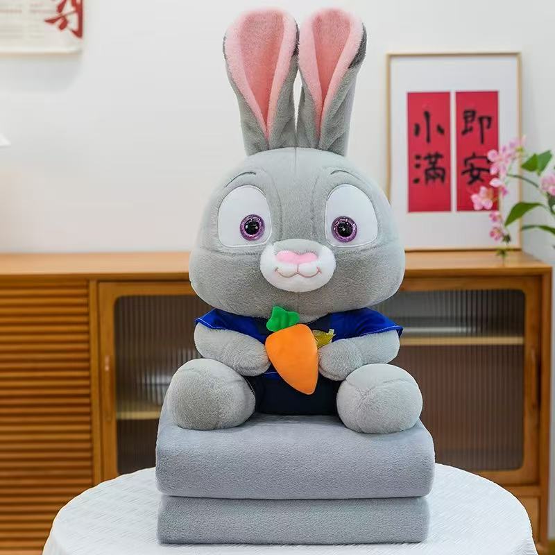 MASKOTKA BUNNY Z KOCYKIEM