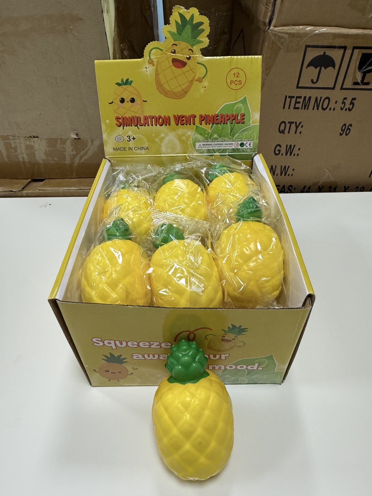 GNIOTKA ANANAS