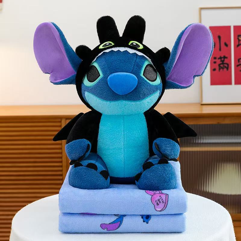 MASKOTKA STITCH Z KOCYKIEM