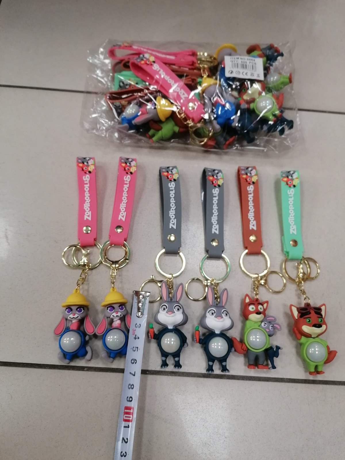 BRELOK DO KLUCZY ZOOTOPIA LED (KARTON)