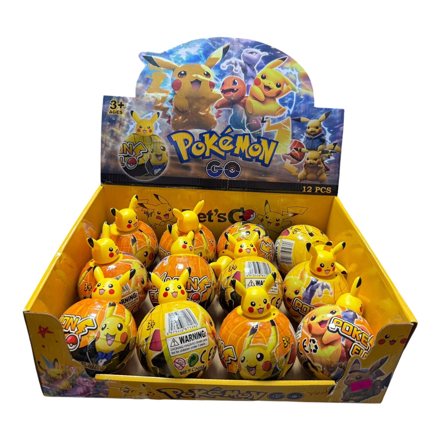 KULA Z FIGURKĄ POKEMON