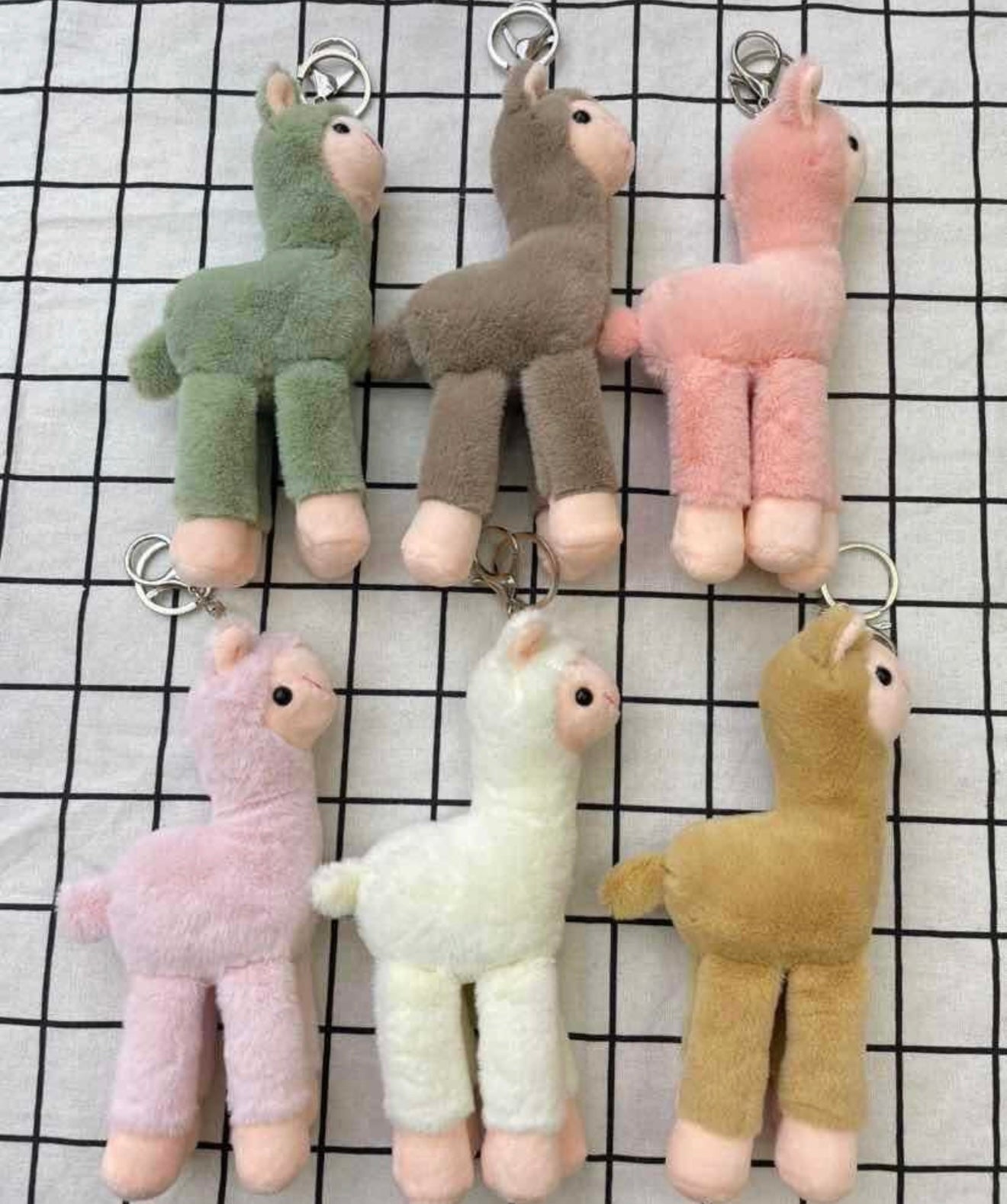 BRELOK PLUSZOWY LAMA