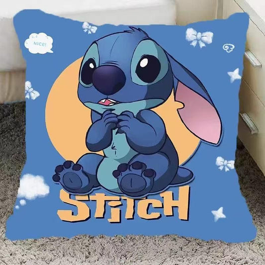 PODUSZKA STITCH 45 X 45 CM