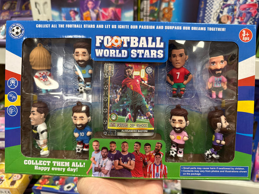 FIGURKI PIŁKARSKIE Z KARTAMI