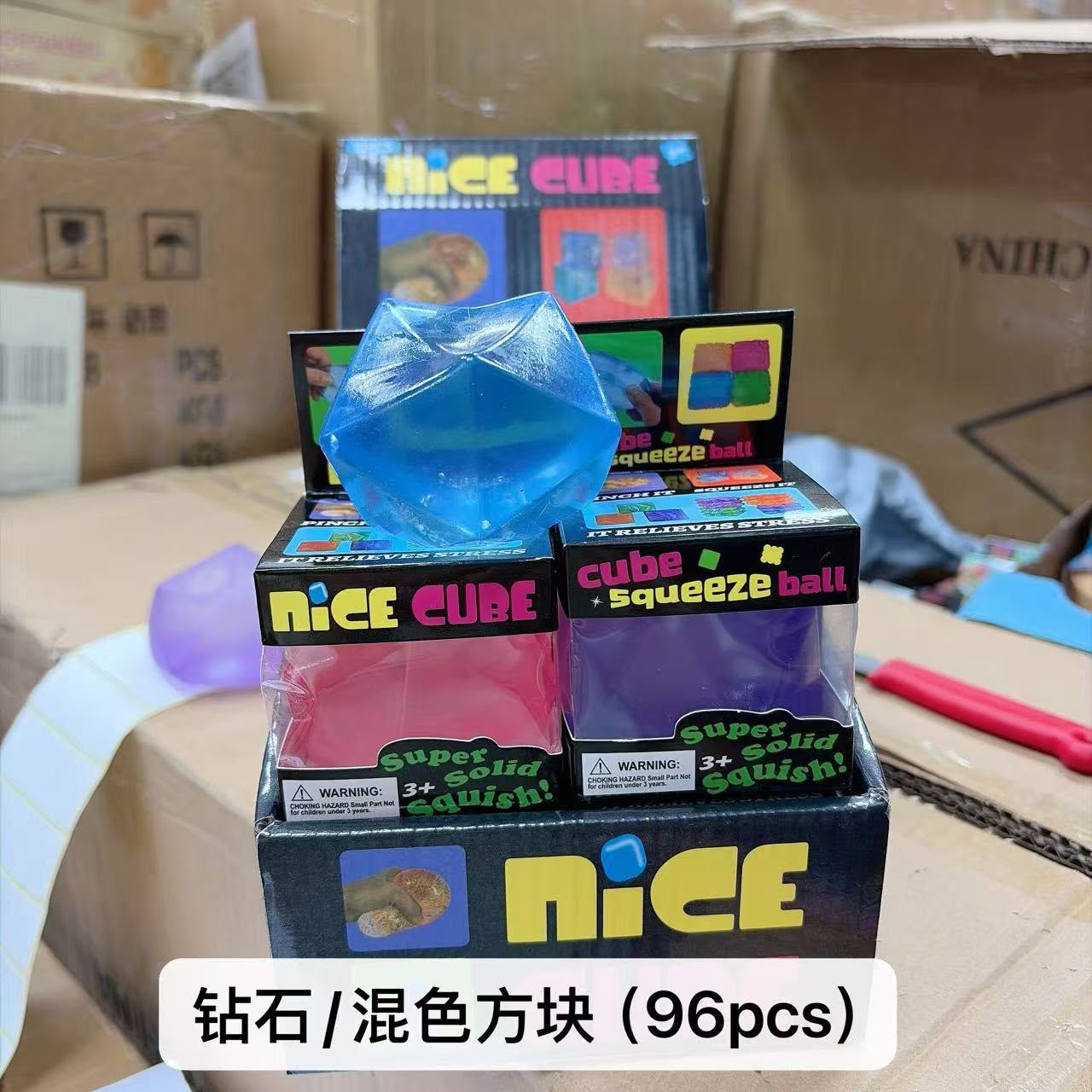 GNIOTKA CUBE