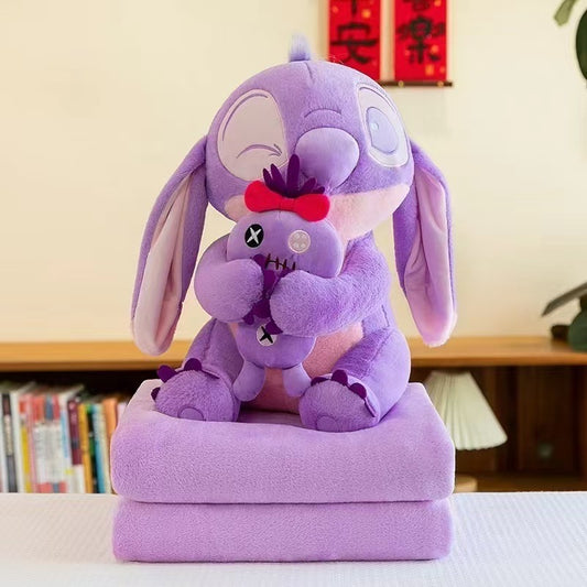 MASKOTKA STITCH Z KOCYKIEM