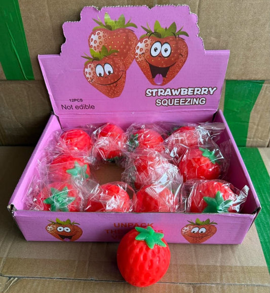 GNIOTKA TRUSKAWKA FRUIT SQUISHY