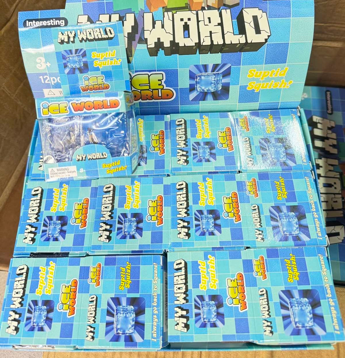 GNIOTKA CUBE ICE WORLD (KARTON)