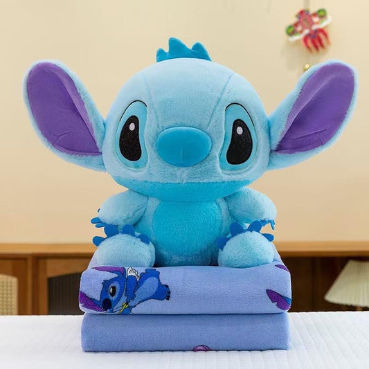 MASKOTKA STITCH Z KOCYKIEM