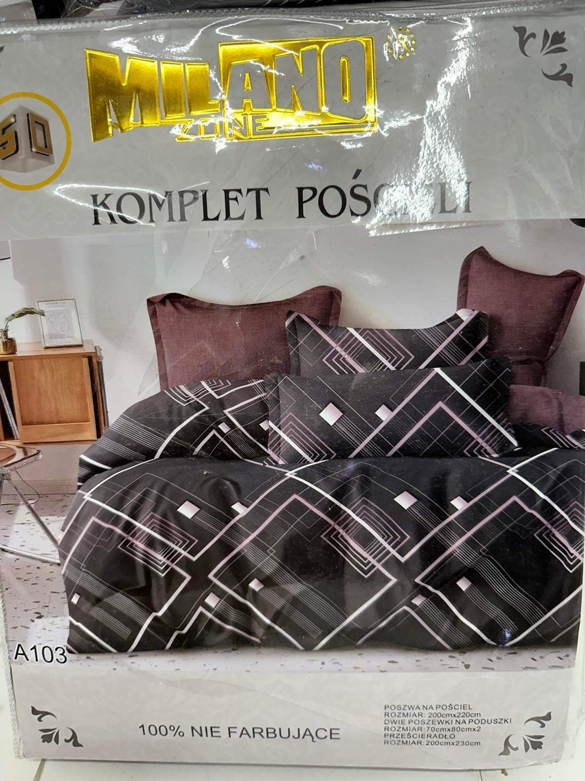 KOMPLET POŚCIELI 4 CZĘŚCIOWY W ROZMIARZE 200/2200