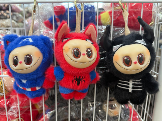 MASKOTKA BRELOK LABUBU AVENGERS