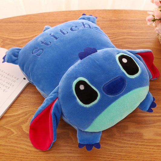 MASKOTKA STITCH Z KOCYKIEM